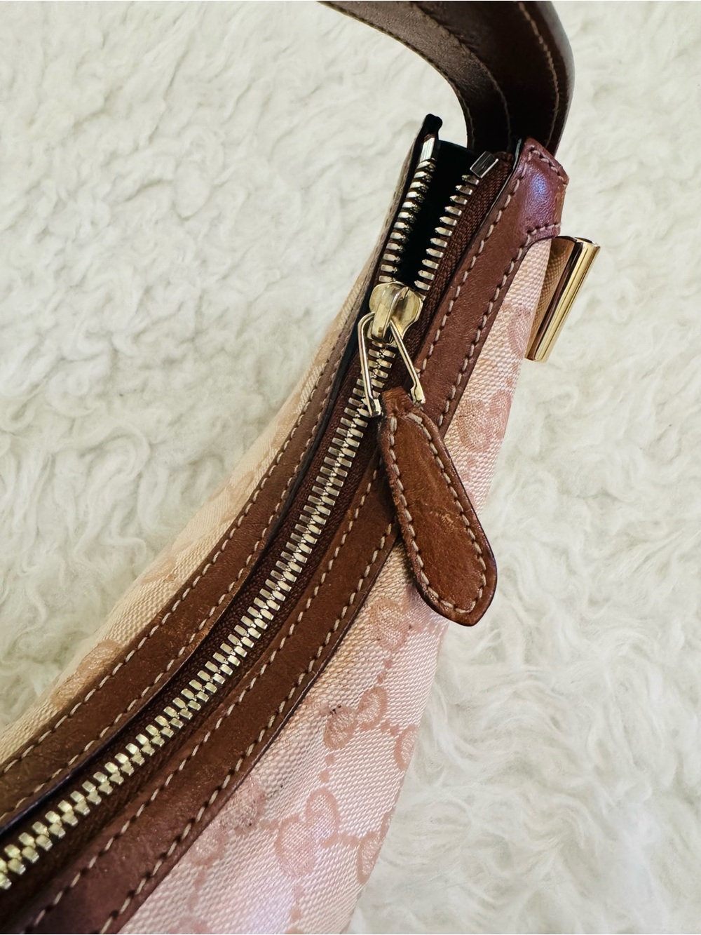 GUCCI PINK GG CRYSTAL CANVAS HOBO BAG - Picture 6 of 17